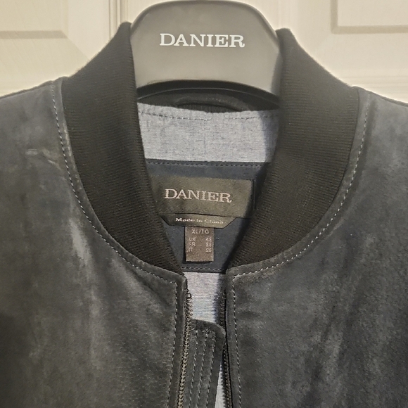 Danier Black Suede Bomber Jacket - Picture 3 of 12